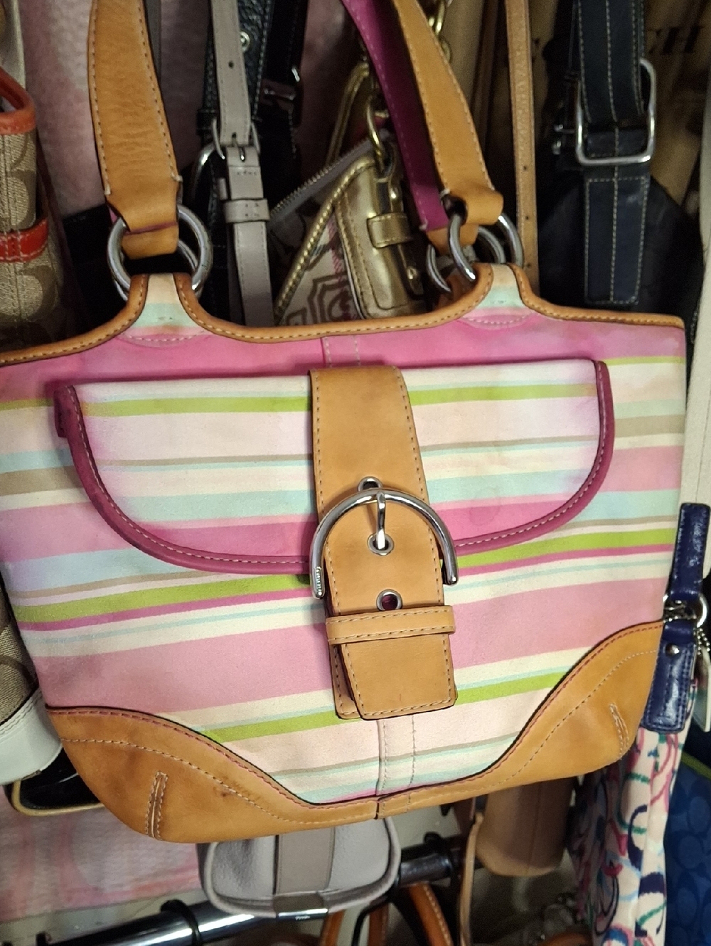 COACH VINTAGE HAMPTON *WITH FLAWS* MEDIUM BAG SEE PICS STAINS